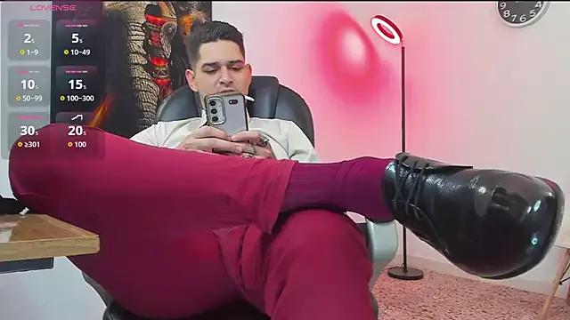 Girls and cam to cam: Watch as these sophisticated entertainers uncover their stunning costumes and curvaceous curves online!