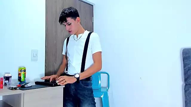 Girls and cam to cam: Watch as these sophisticated entertainers uncover their stunning costumes and curvaceous curves online!