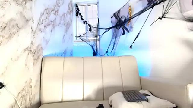 Girls and cam to cam: Watch as these sophisticated entertainers uncover their stunning costumes and curvaceous curves online!