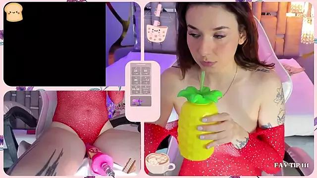 Girls and cam to cam: Watch as these sophisticated entertainers uncover their stunning costumes and curvaceous curves online!