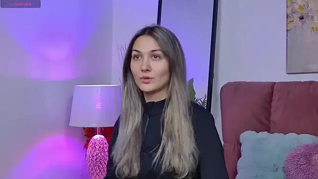 Girls and cam to cam: Watch as these sophisticated entertainers uncover their stunning costumes and curvaceous curves online!