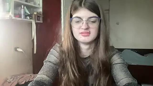 NikaXZimax from StripChat is Freechat