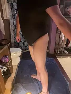 Girls and cam to cam: Watch as these sophisticated entertainers uncover their stunning costumes and curvaceous curves online!