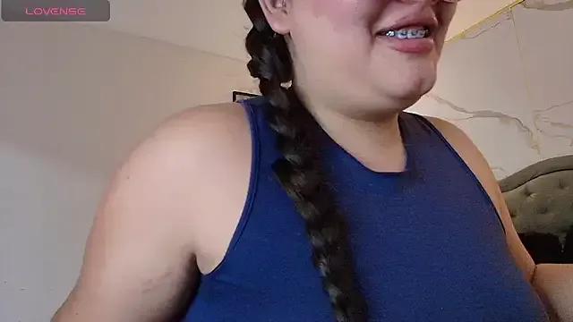 Nina_Rouge7 from StripChat is Freechat