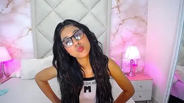 NinaBravura_ from StripChat is Freechat