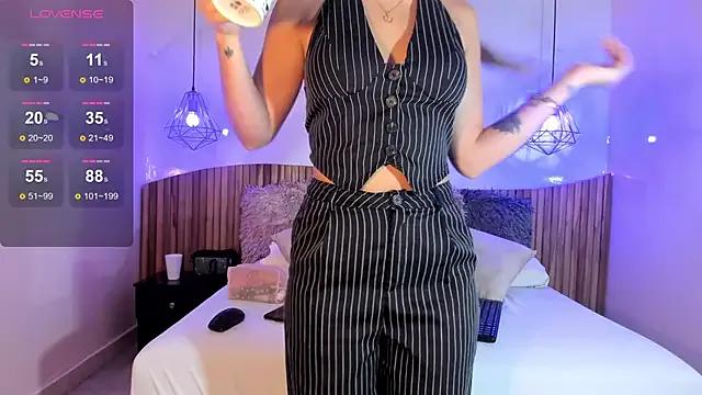 Girls and cam to cam: Watch as these sophisticated entertainers uncover their stunning costumes and curvaceous curves online!