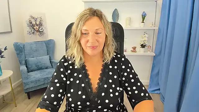 NinaStarle from StripChat is Freechat