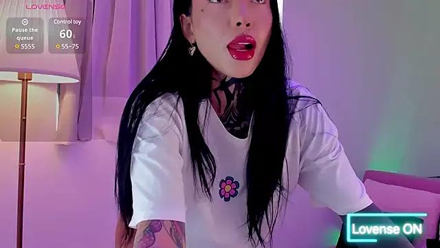 Girls and cam to cam: Watch as these sophisticated entertainers uncover their stunning costumes and curvaceous curves online!