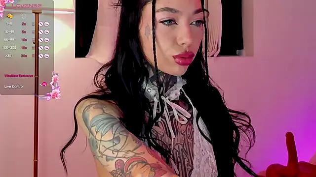 Girls and cam to cam: Watch as these sophisticated entertainers uncover their stunning costumes and curvaceous curves online!