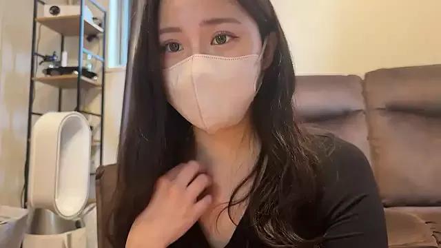 nipachan_ from StripChat is Freechat