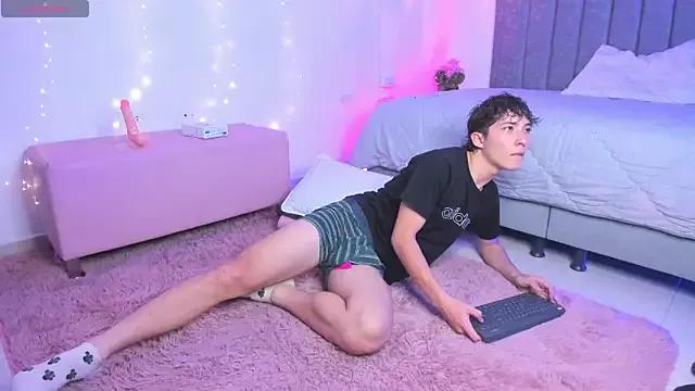 Girls and cam to cam: Watch as these sophisticated entertainers uncover their stunning costumes and curvaceous curves online!