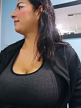 Girls and cam to cam: Watch as these sophisticated entertainers uncover their stunning costumes and curvaceous curves online!