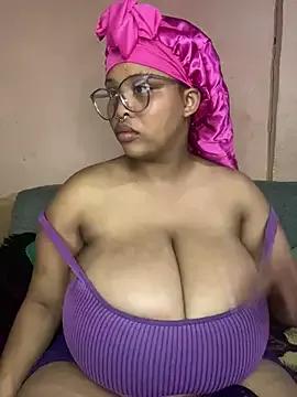 Photos of NonoGotBoobies from StripChat is Freechat