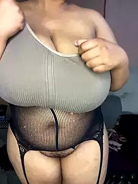 Photos of NonoGotBoobies from StripChat is Freechat