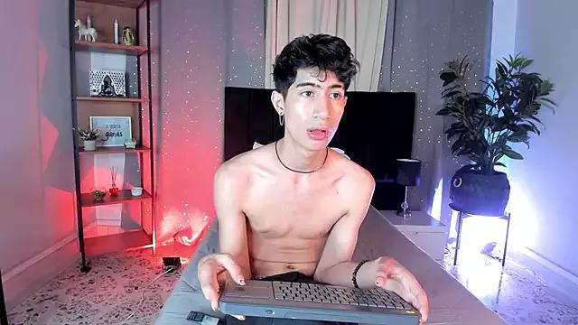 NovaaWheler from StripChat is Freechat
