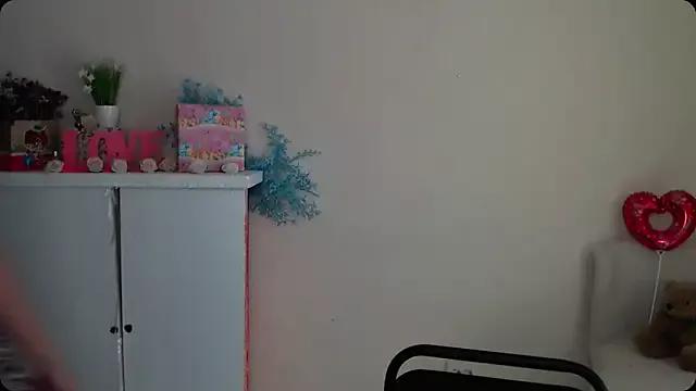 OceanicDawn from StripChat is Freechat