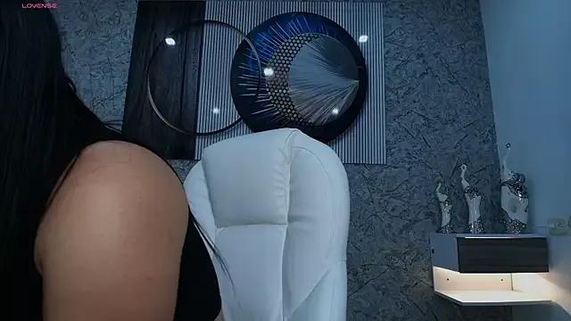 Girls and cam to cam: Watch as these sophisticated entertainers uncover their stunning costumes and curvaceous curves online!