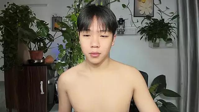 Oliver_Nl from StripChat is Freechat