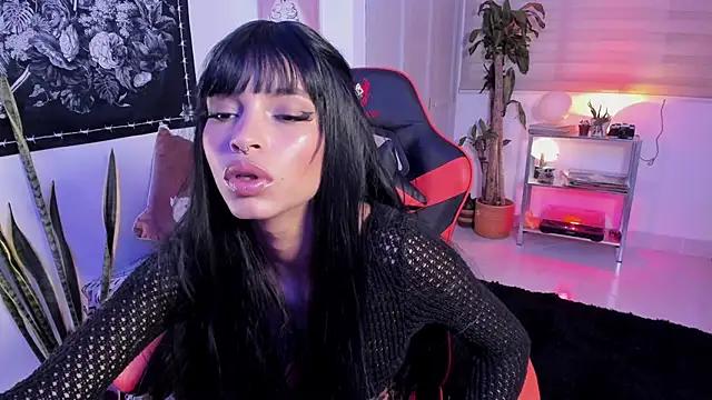 Girls and cam to cam: Watch as these sophisticated entertainers uncover their stunning costumes and curvaceous curves online!