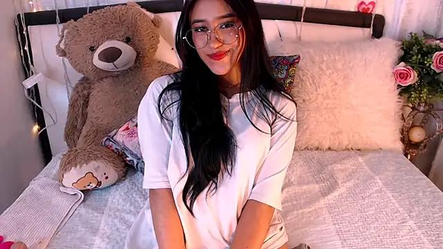 Girls and cam to cam: Watch as these sophisticated entertainers uncover their stunning costumes and curvaceous curves online!