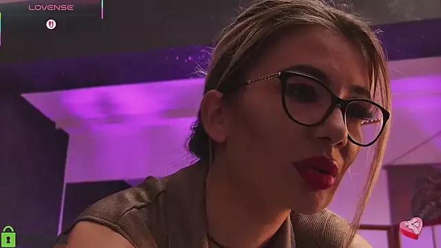 Girls and cam to cam: Watch as these sophisticated entertainers uncover their stunning costumes and curvaceous curves online!