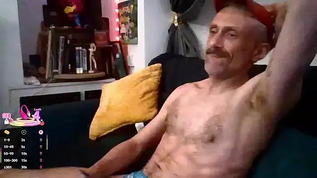 Only_StefansUK from StripChat is Freechat