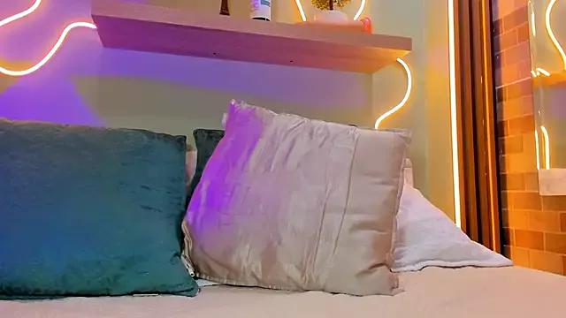 Girls and cam to cam: Watch as these sophisticated entertainers uncover their stunning costumes and curvaceous curves online!