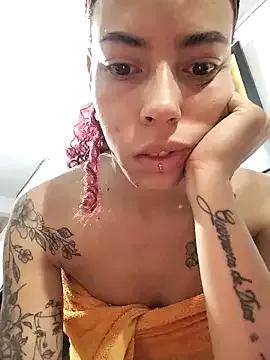 Girls and cam to cam: Watch as these sophisticated entertainers uncover their stunning costumes and curvaceous curves online!