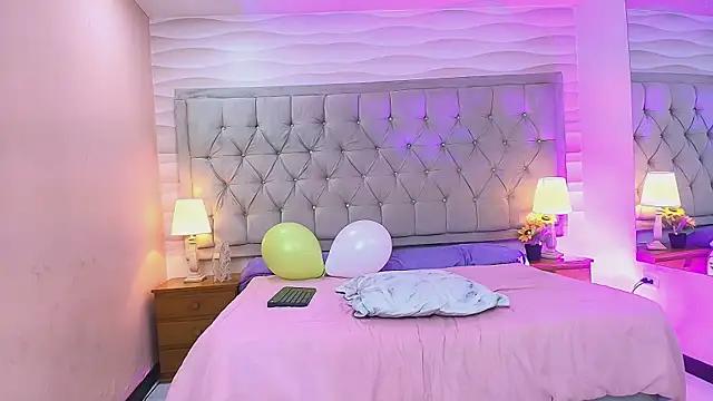 Girls and cam to cam: Watch as these sophisticated entertainers uncover their stunning costumes and curvaceous curves online!