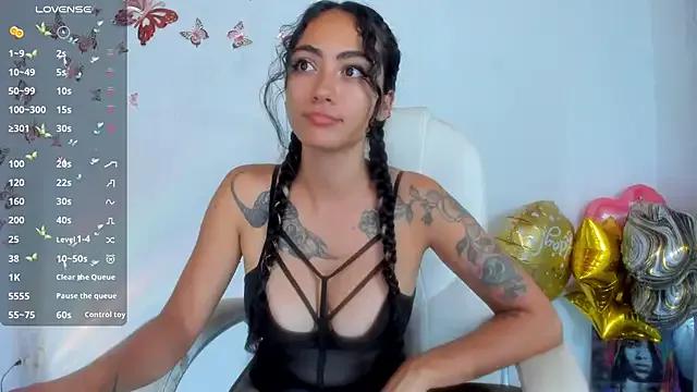 Girls and cam to cam: Watch as these sophisticated entertainers uncover their stunning costumes and curvaceous curves online!