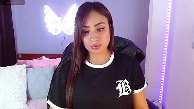 Girls and cam to cam: Watch as these sophisticated entertainers uncover their stunning costumes and curvaceous curves online!