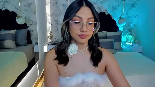 Girls and cam to cam: Watch as these sophisticated entertainers uncover their stunning costumes and curvaceous curves online!