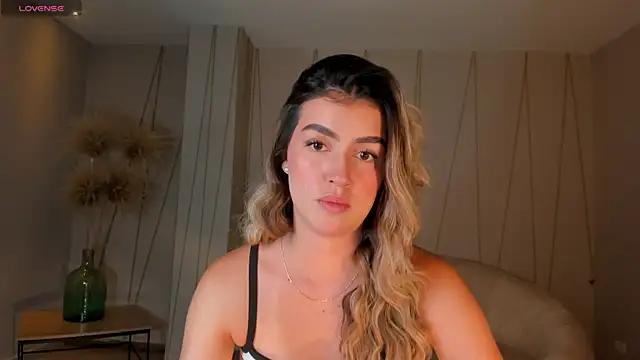 Girls and cam to cam: Watch as these sophisticated entertainers uncover their stunning costumes and curvaceous curves online!