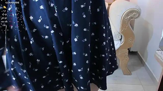 Girls and cam to cam: Watch as these sophisticated entertainers uncover their stunning costumes and curvaceous curves online!