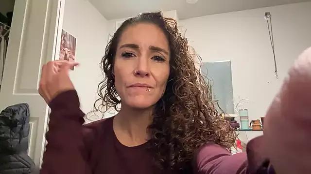 Girls and cam to cam: Watch as these sophisticated entertainers uncover their stunning costumes and curvaceous curves online!