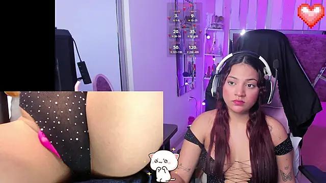 Girls and cam to cam: Watch as these sophisticated entertainers uncover their stunning costumes and curvaceous curves online!