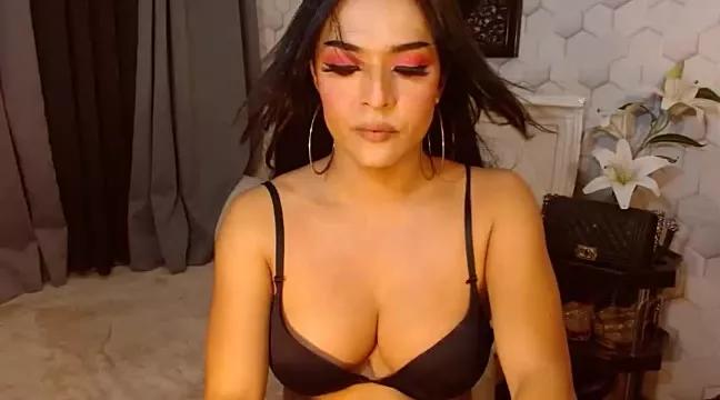 Girls and cam to cam: Watch as these sophisticated entertainers uncover their stunning costumes and curvaceous curves online!