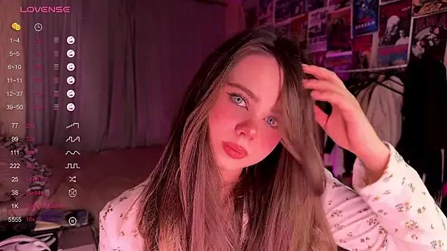 PinkiRay from StripChat is Freechat