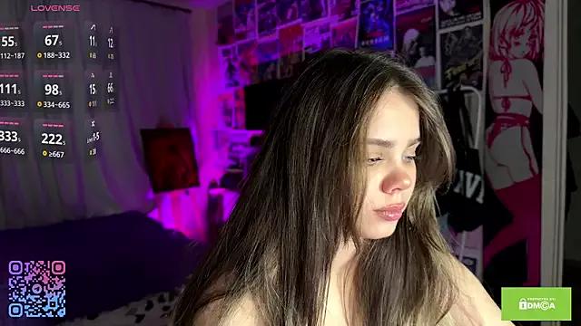 Girls and cam to cam: Watch as these sophisticated entertainers uncover their stunning costumes and curvaceous curves online!