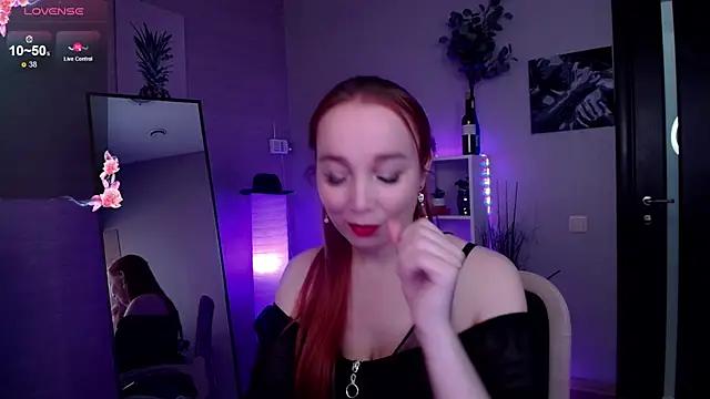 Girls and cam to cam: Watch as these sophisticated entertainers uncover their stunning costumes and curvaceous curves online!