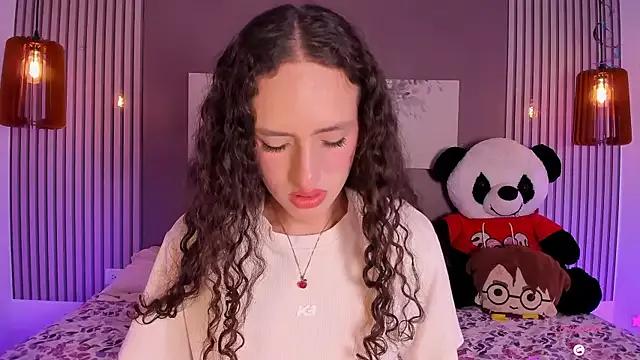pinky_peach from StripChat is Freechat