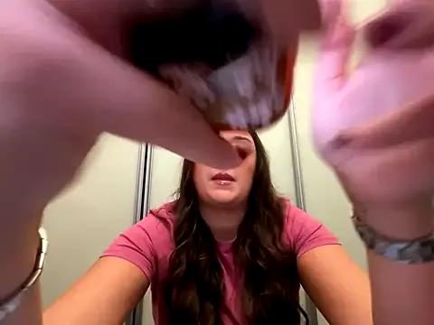 Girls and cam to cam: Watch as these sophisticated entertainers uncover their stunning costumes and curvaceous curves online!