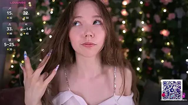 Polly_Mers from StripChat is Freechat