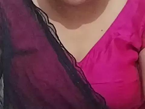 Pooja_queen003 from StripChat is Freechat