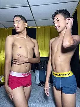 preston_and_slade from StripChat is Freechat