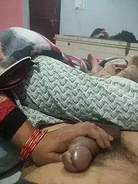 Pretty_bhabhi from StripChat is Freechat