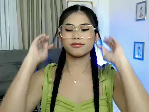 PrettyBlythes_TS from StripChat is Freechat