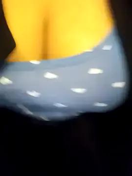 Photos of Queen-maha from StripChat is Freechat