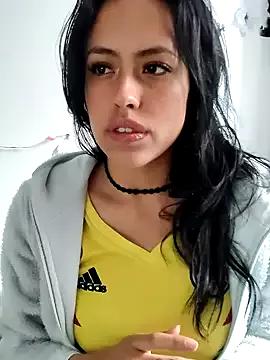 Queen_Ashly from StripChat is Freechat