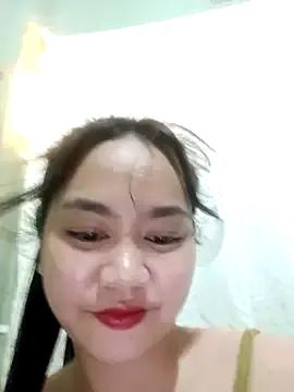 Queen_Marie from StripChat is Freechat